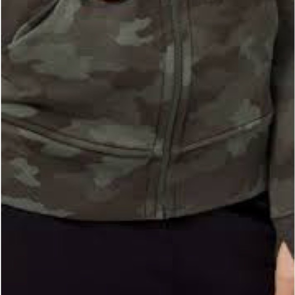 lululemon athletica Scuba Hoodie US8 Green Camouflage - Picture 3 of 9